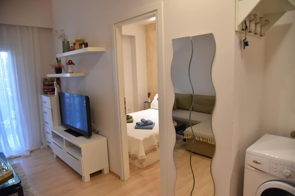 Tiny Treasure Apartment Athènes Extérieur photo