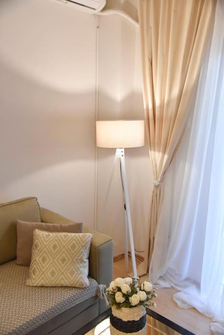 Tiny Treasure Apartment Athènes Extérieur photo